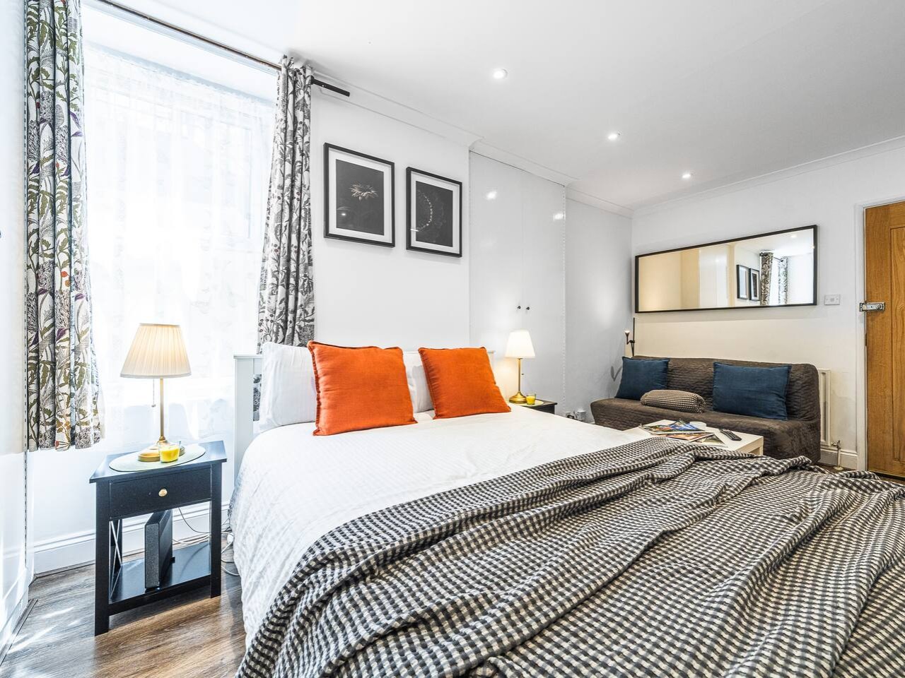 Elegant West Kensington Studio | Central London
