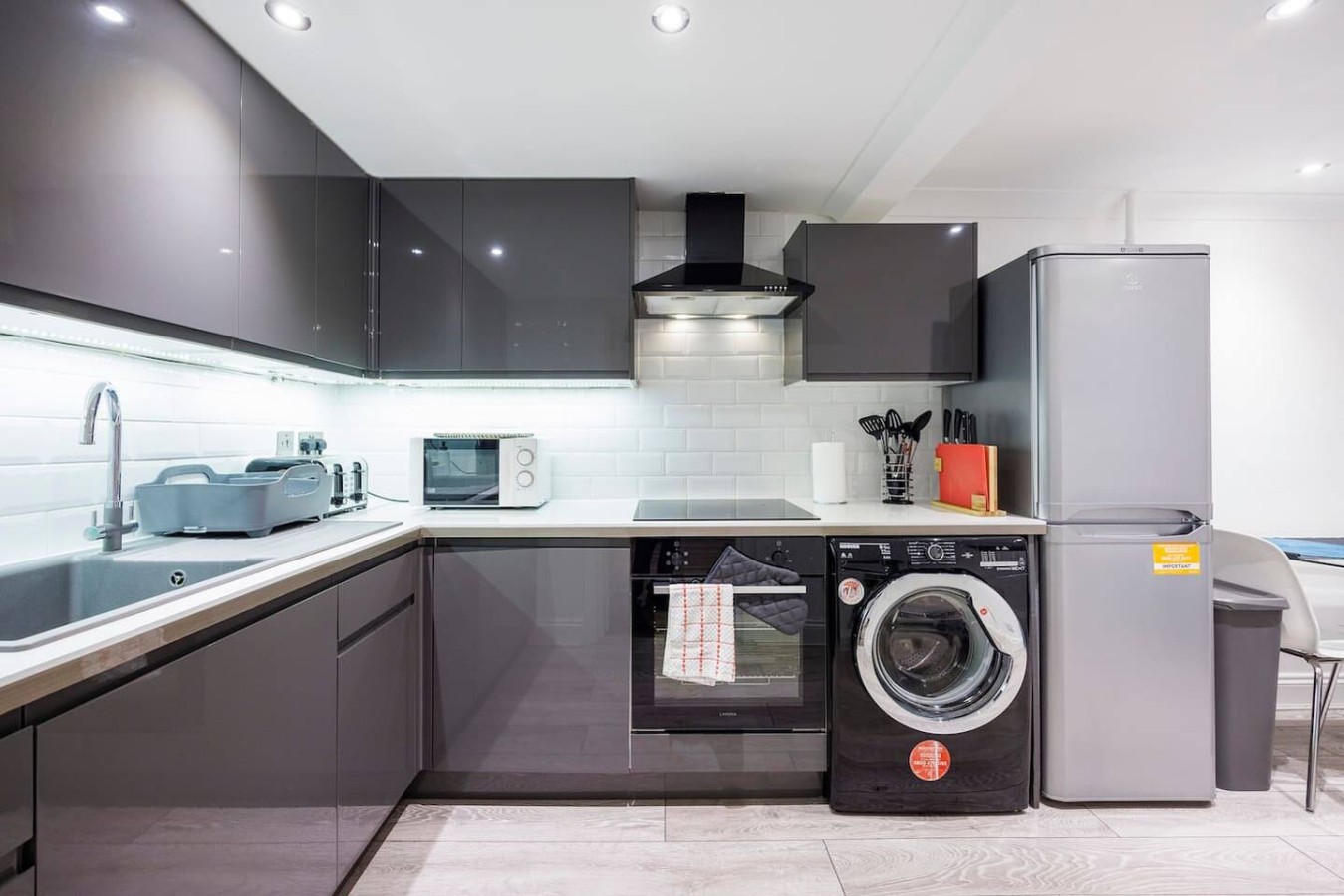 Full Kitchen