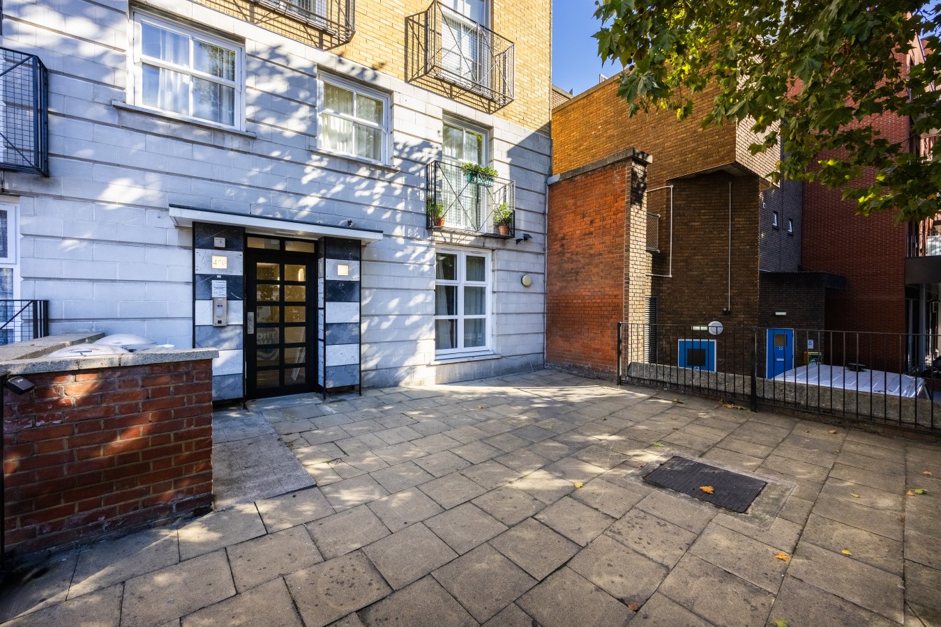 Flat 2 498 Edgware Road_41 copy.jpg