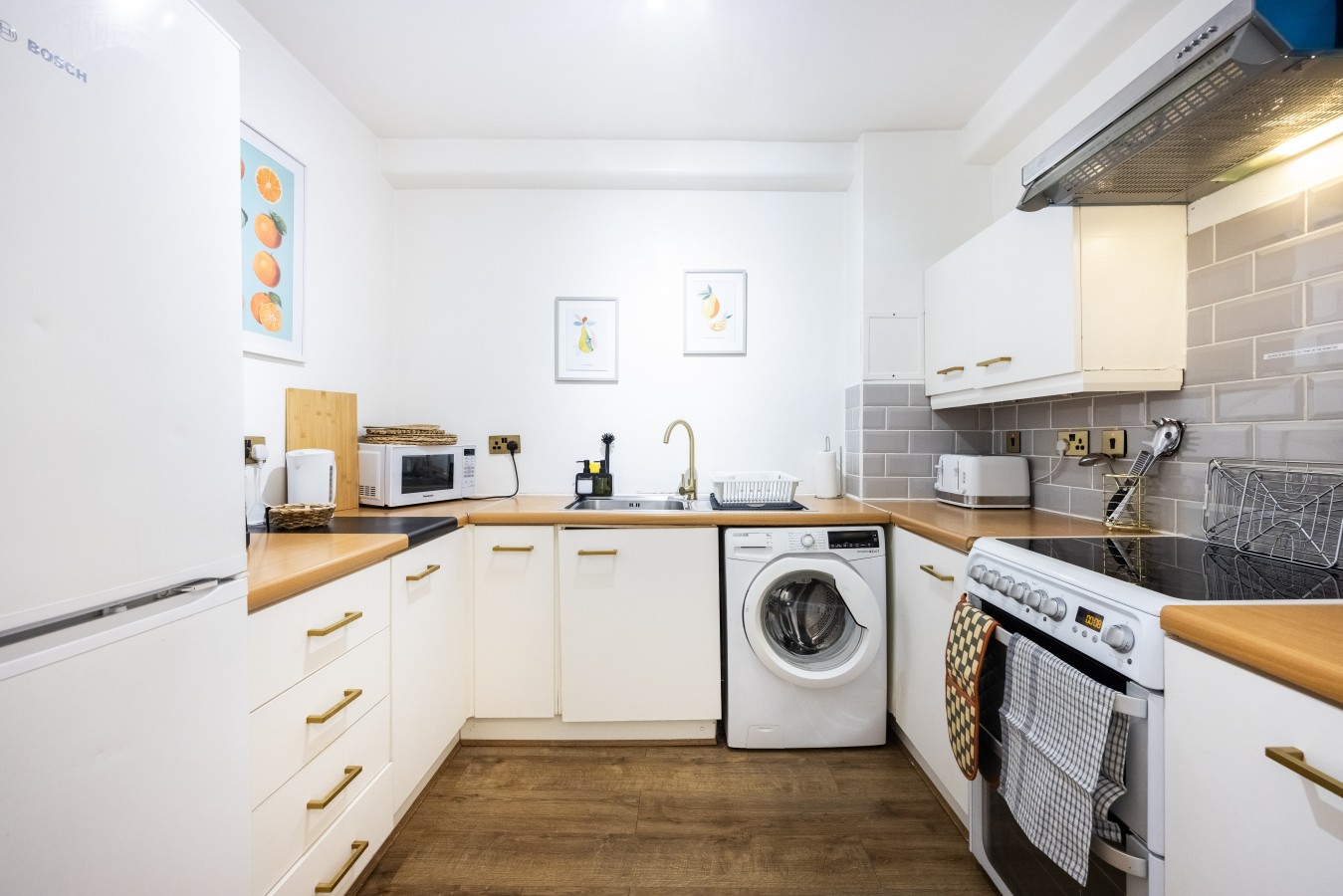 Flat 2 498 Edgware Road_07 copy.jpg