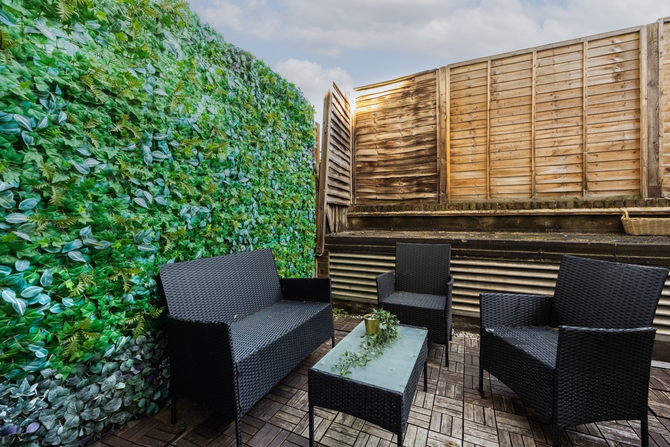 Flat 2 498 Edgware Road_25 copy.jpg