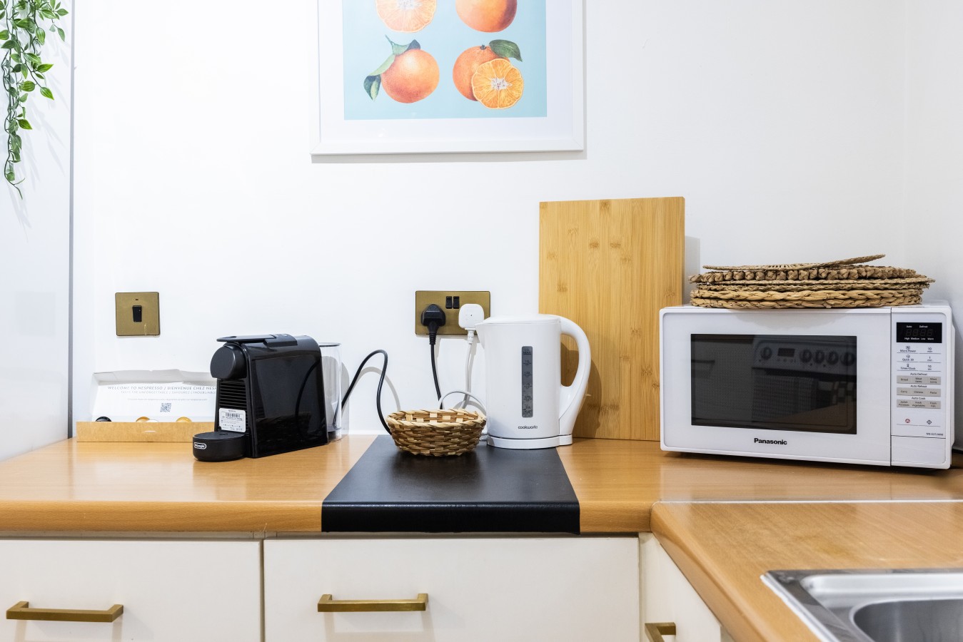 Flat 2 498 Edgware Road_09 copy.jpg