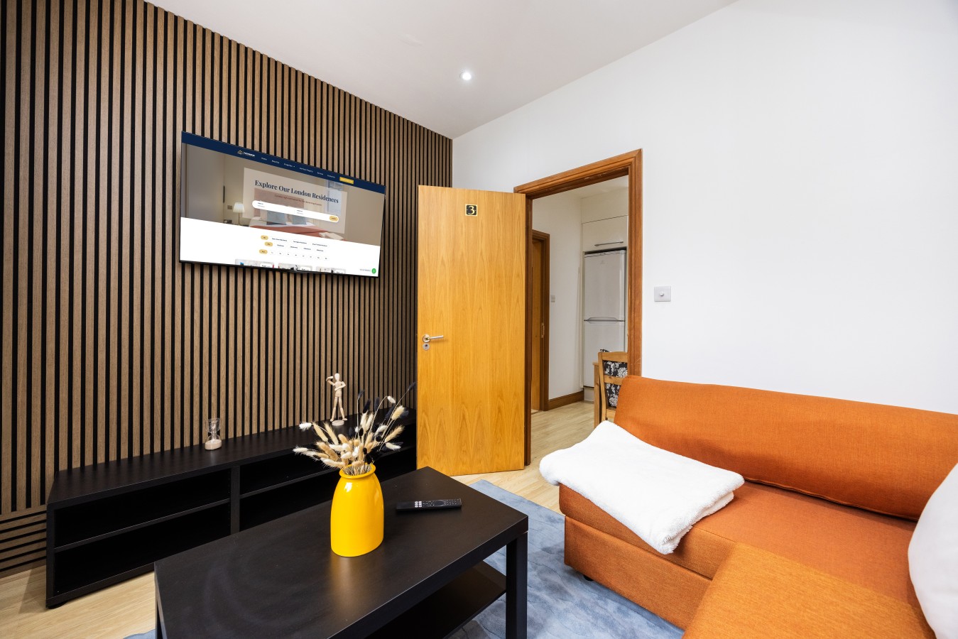Flat 6 185 North End Road_23 copy.jpg