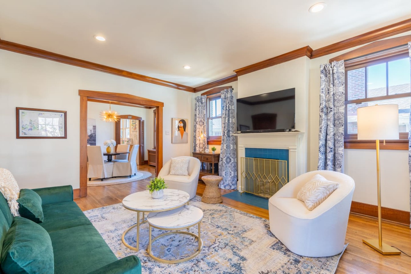 Retro Bungalow in Hip Historic Cooper-Young