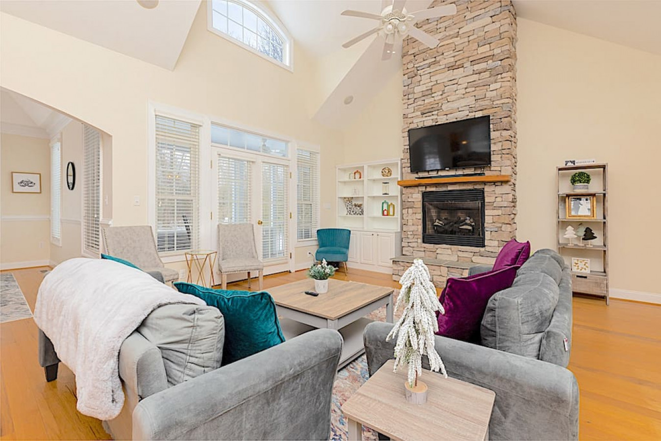 Electric Vehicle Charger And Golf Course Access - Charming Mountain Escape - Nellysford, VA