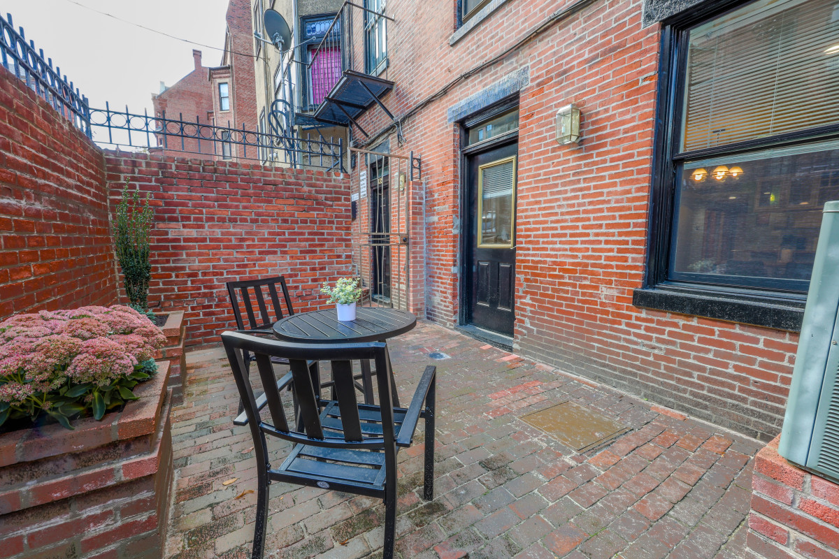 8A8A4231-HDR.jpg