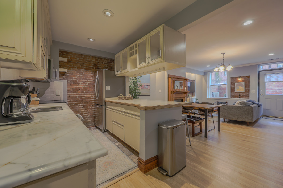 8A8A4207-HDR.jpg