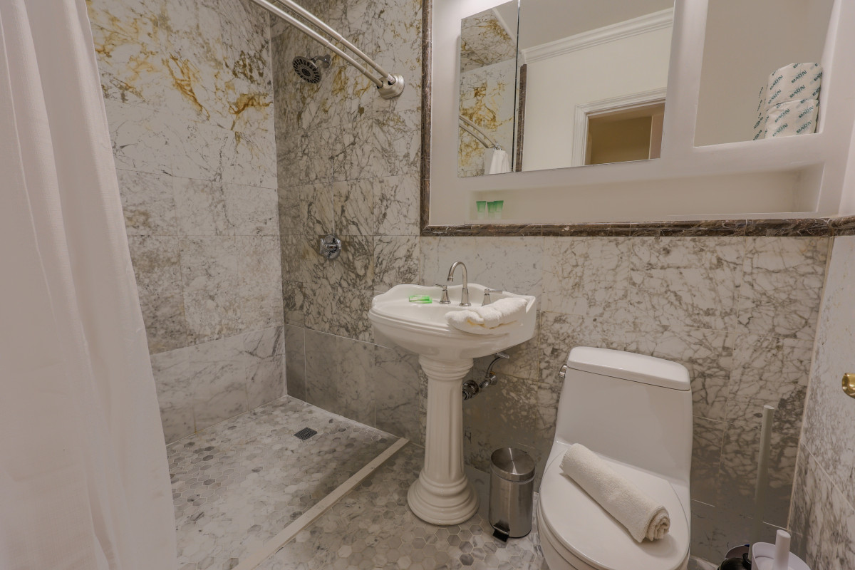 8A8A4276-HDR.jpg