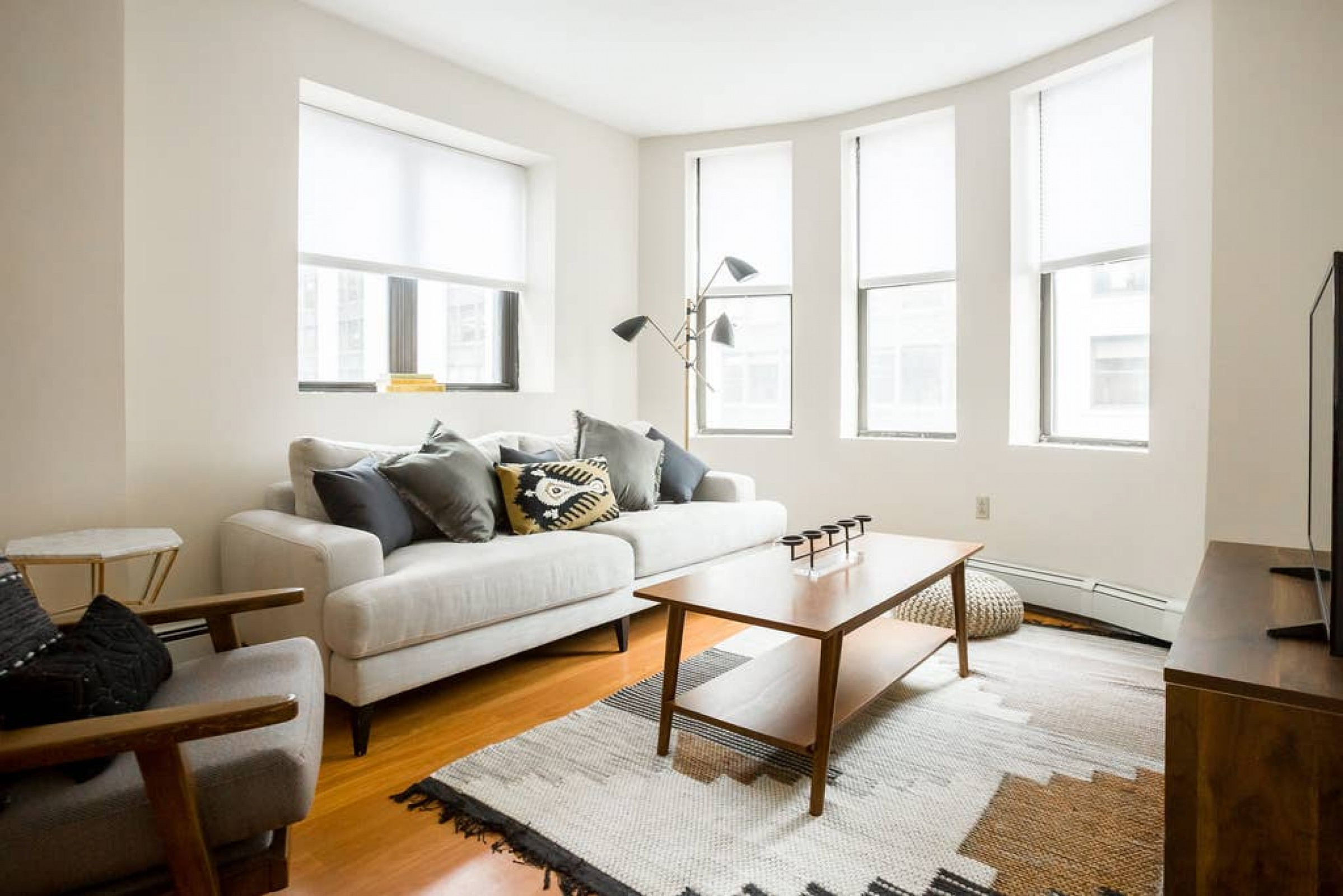 Delightful Oasis With Keyless Entry - Cozy Urban Escape - Boston, MA