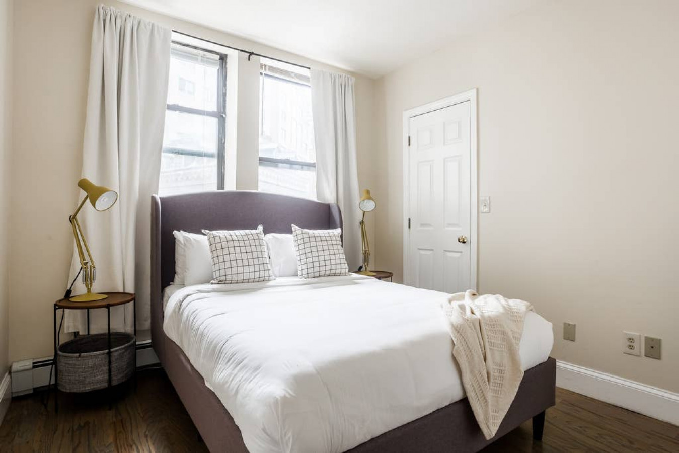 Queen bed with AC in bedroom