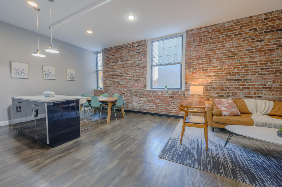 8A8A4608-HDR.jpg
