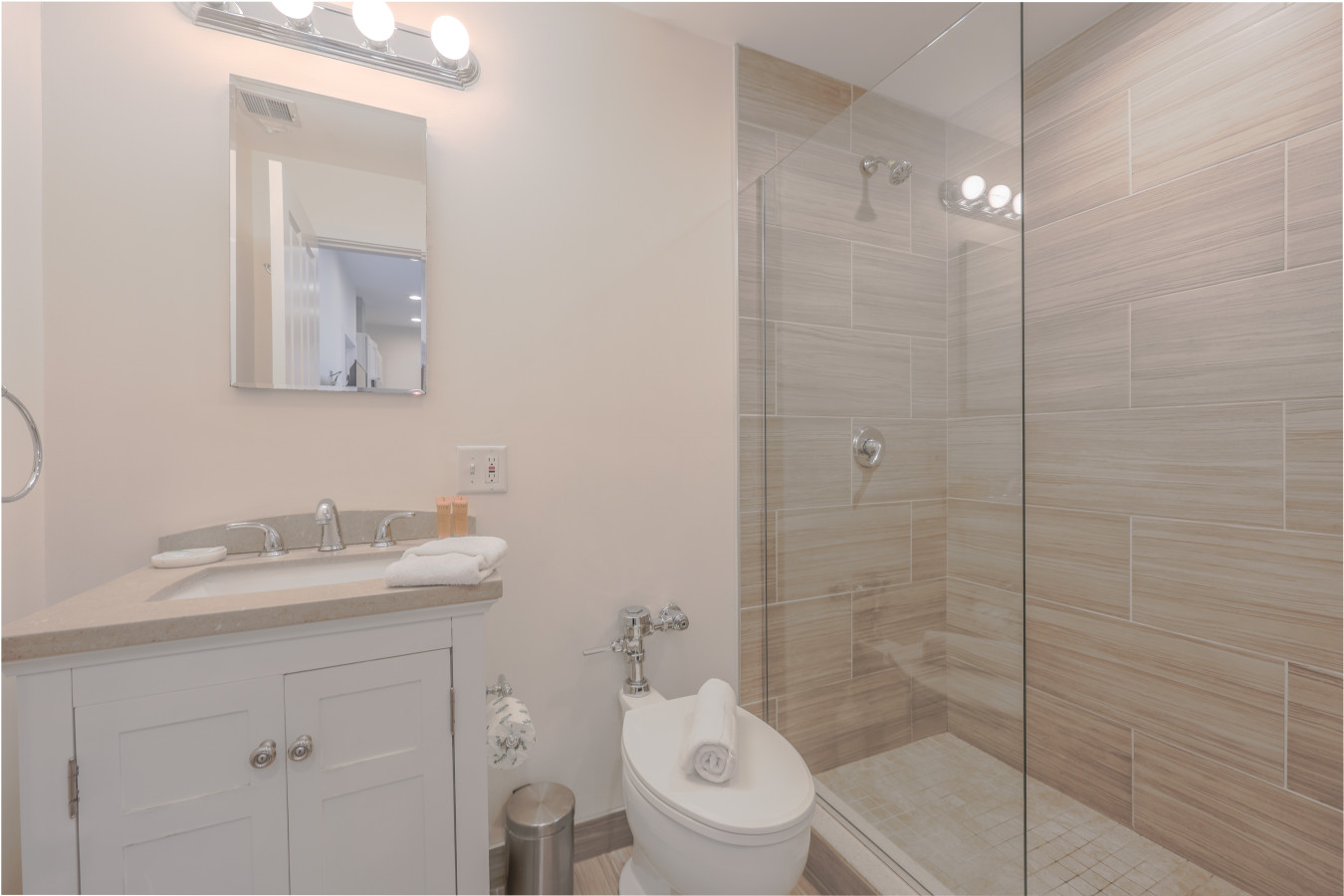 8A8A7086-HDR.jpg