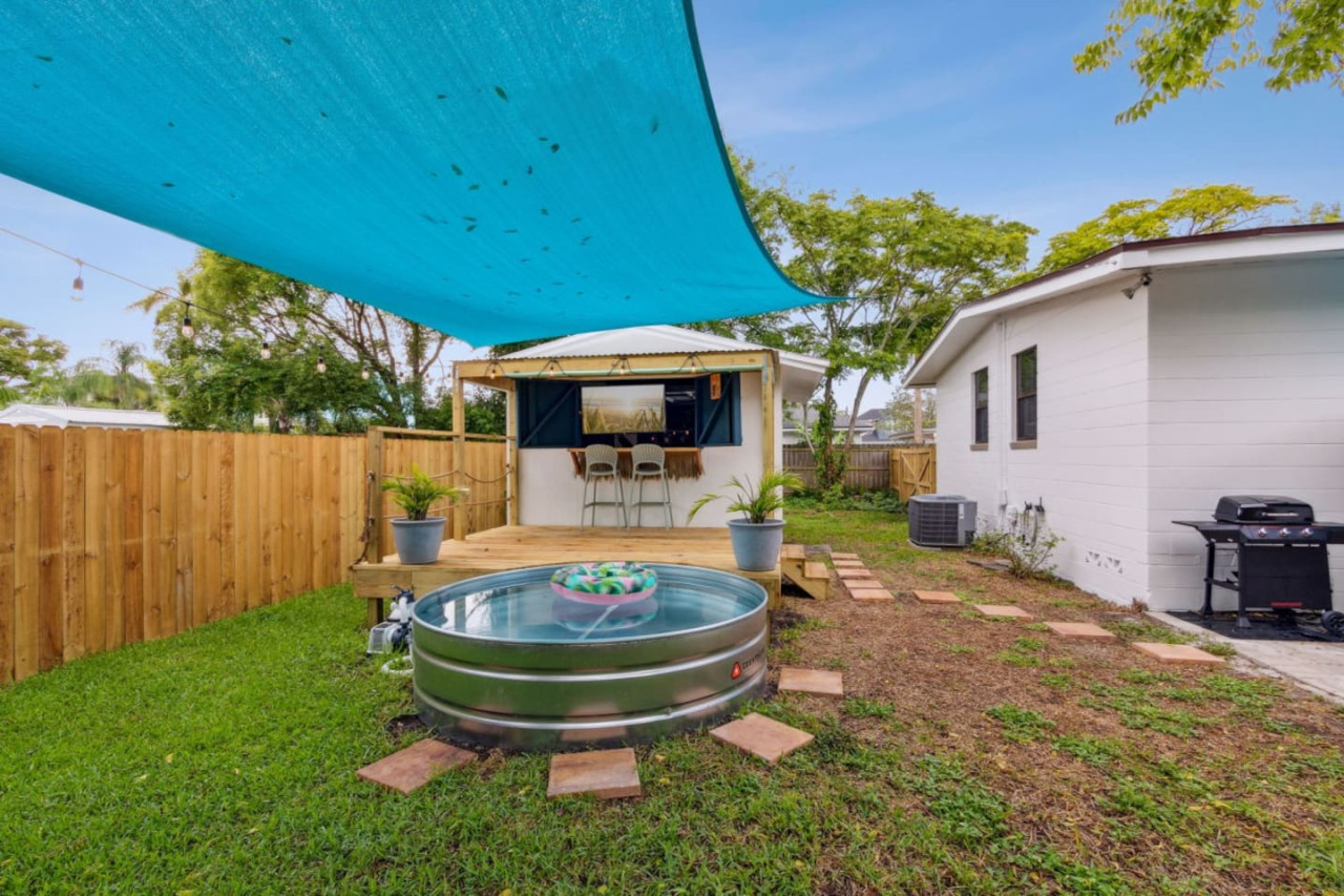 NEW! Cowboy Pool/Tiki Hut/Beach!