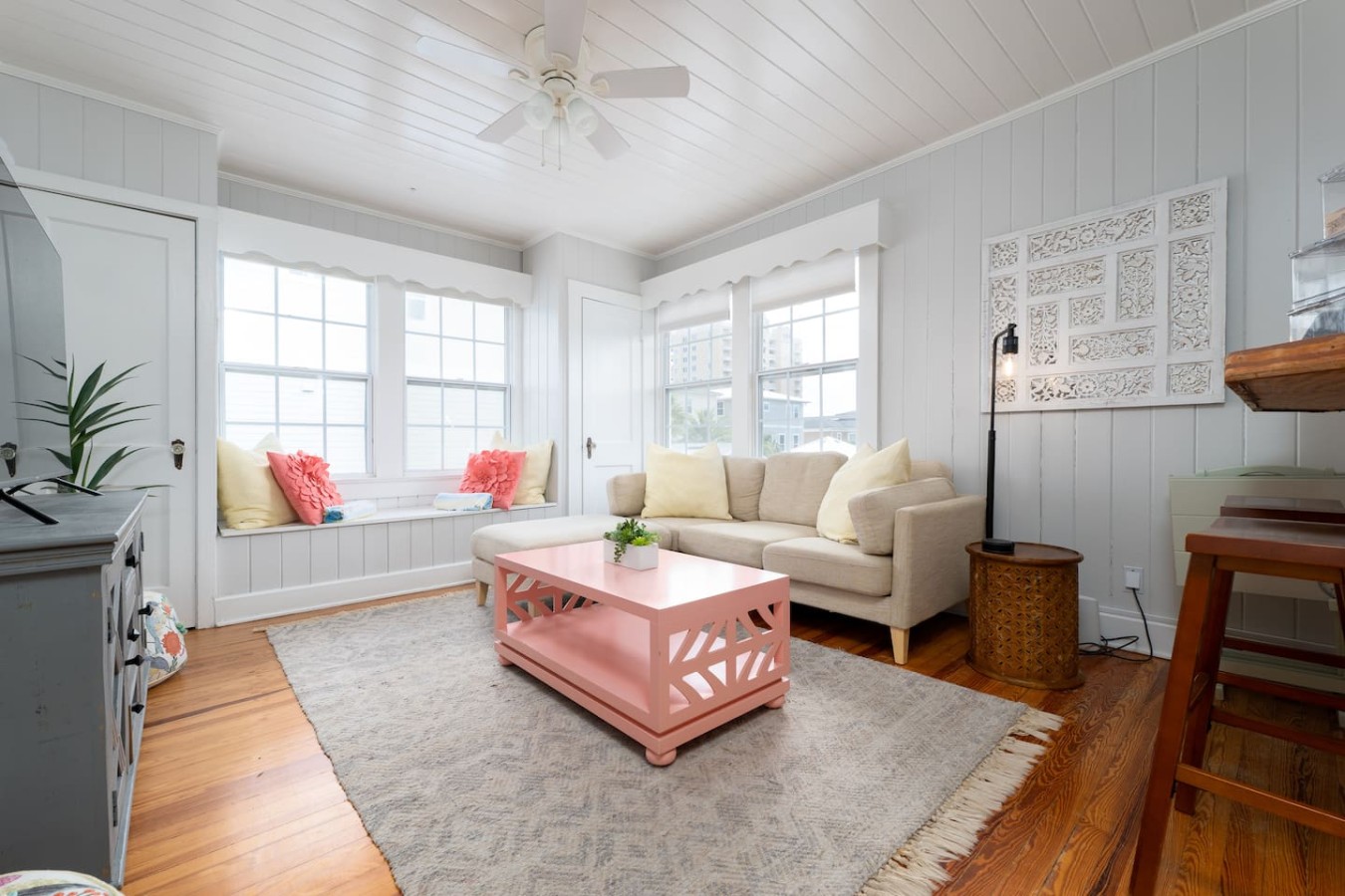 High Tide · Upstairs 2BR · One Block to the Ocean