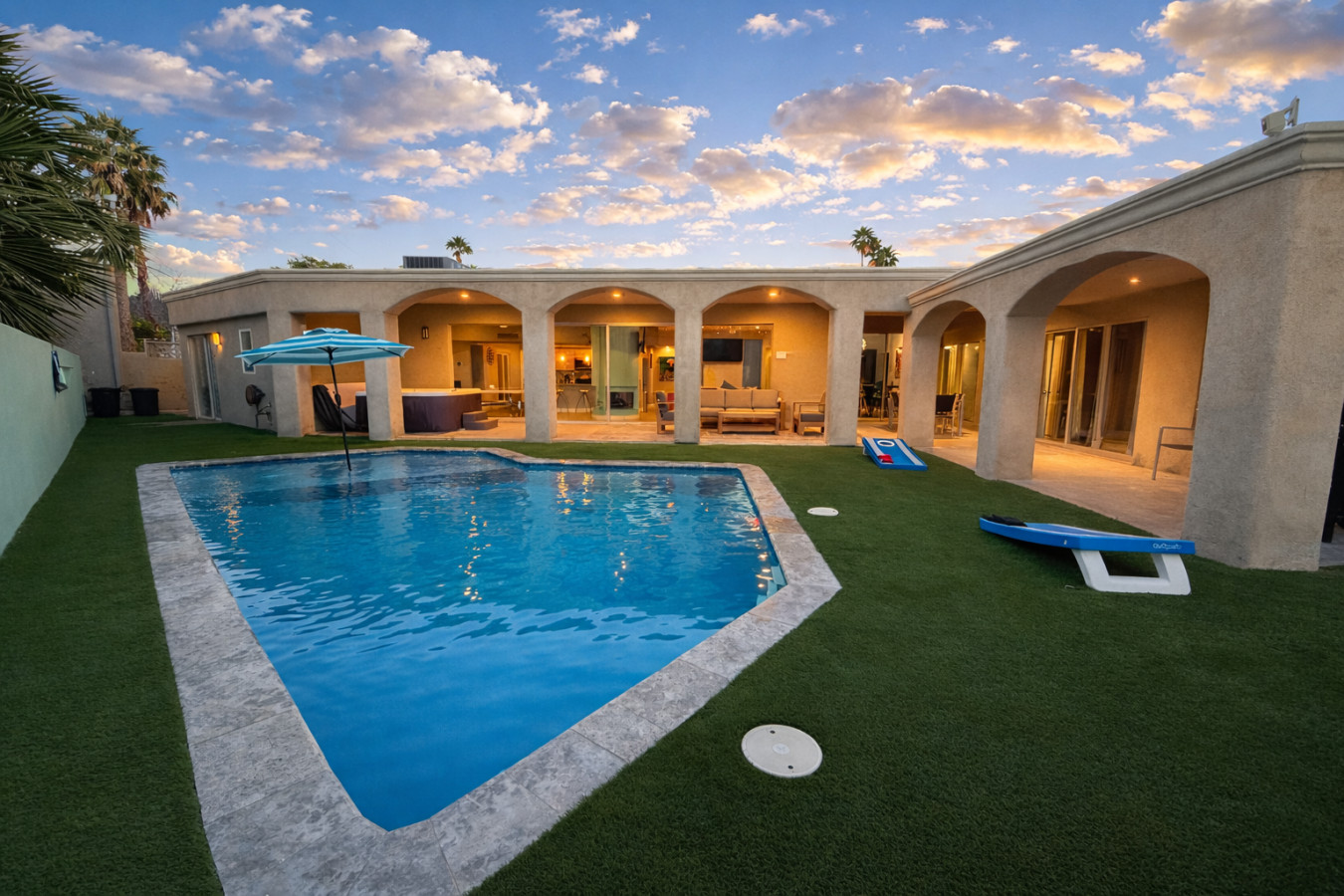 Vintage Vegas Estate! Unique & Gorgeous!