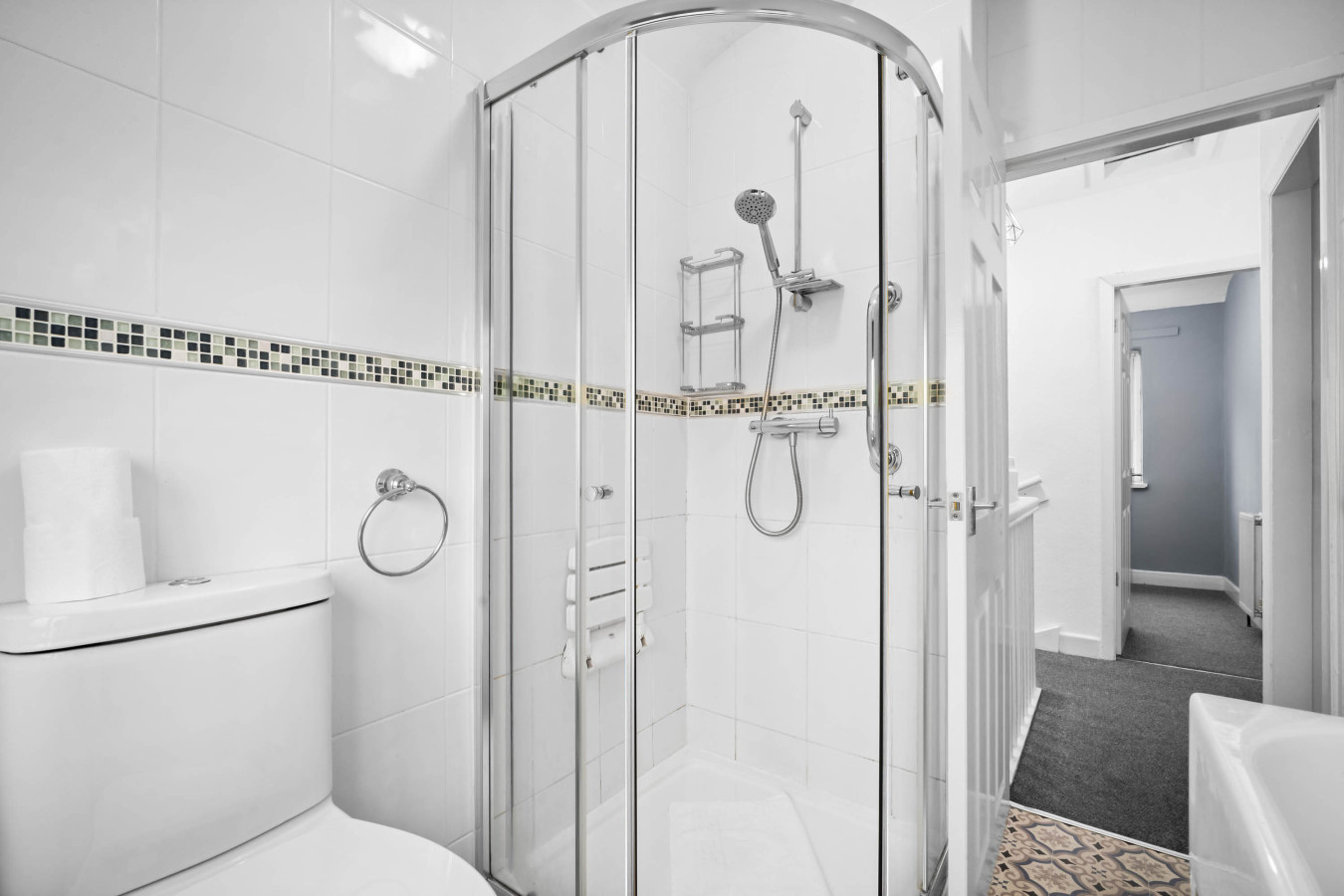 Semi-Detached Three Bed House - Garden - Parking - Great Barr in 121 Jayshaw Ave, Birmingham B43 5RX, UK - Property image 10 - VivreStays
