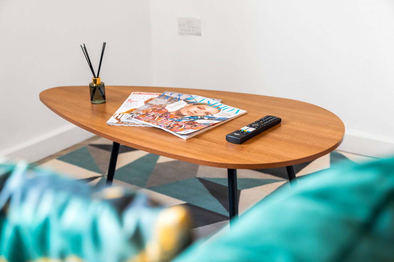 Stylish 2 Bed Apartment - Parking - Smart TV - WIFI in 55 Chester Rd, Cradley Heath B64, UK - Property image 24 - VivreStays