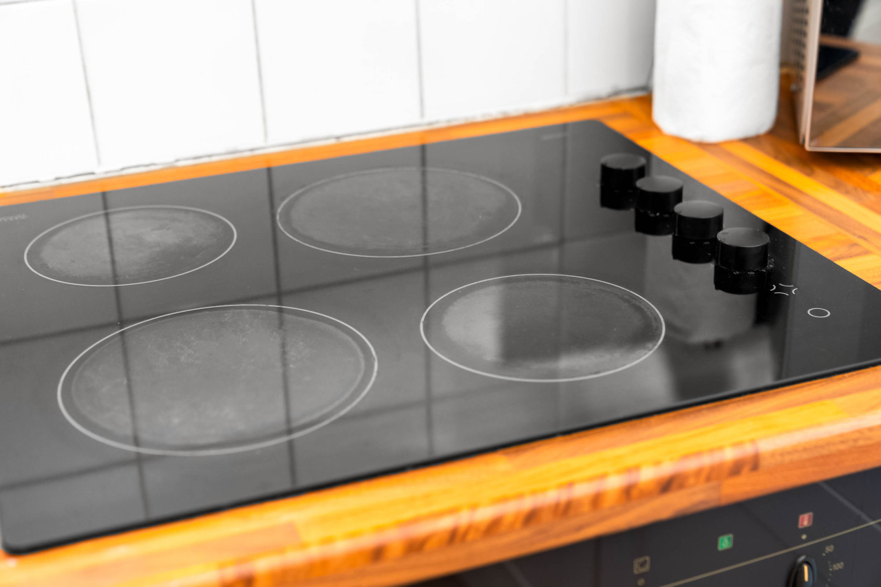 Modern Apartment - Parking - Fast WiFi - Wolverhampton in 7A Park Cres, Wolverhampton WV1 4PY, UK - Property image 10 - VivreStays
