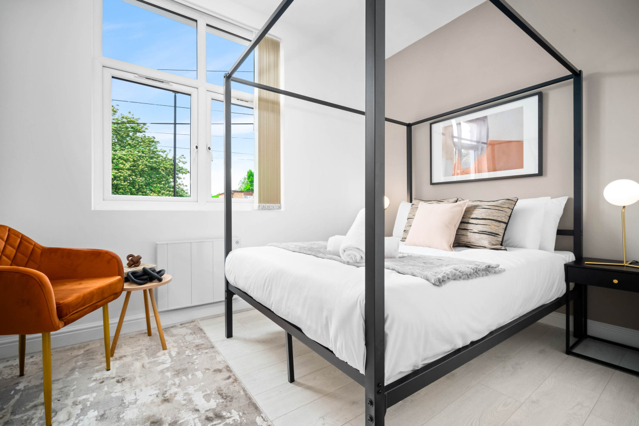 Stylish Apartment - WiFi - Smart TV in 203 Monument Rd, Birmingham B16 8UU, UK - Property image 28 - VivreStays