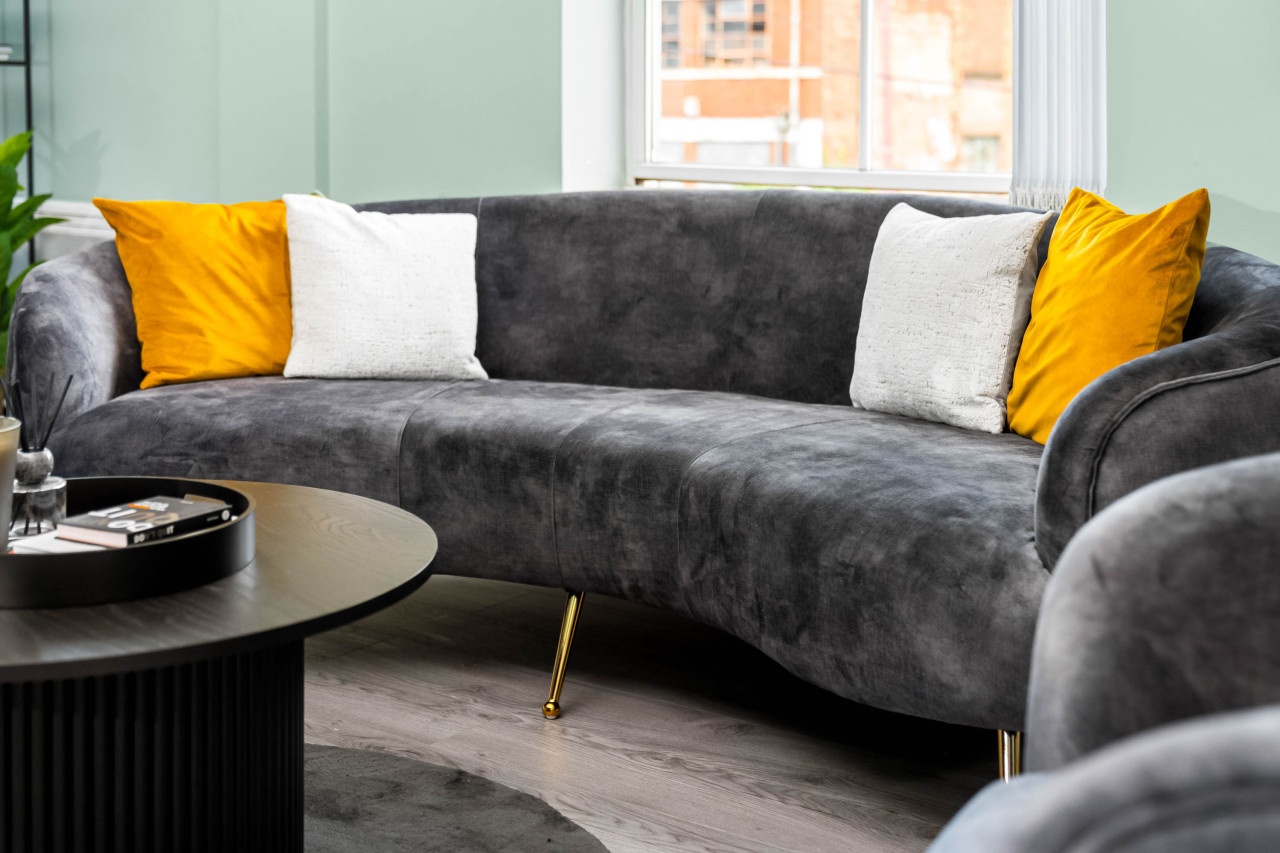 Modern Apartment with Gated Parking near Jewellery Quarter & City Centre in 125 Soho Hill #apartment 1, England, United Kingdom, B19 1AX - Property image 31 - VivreStays