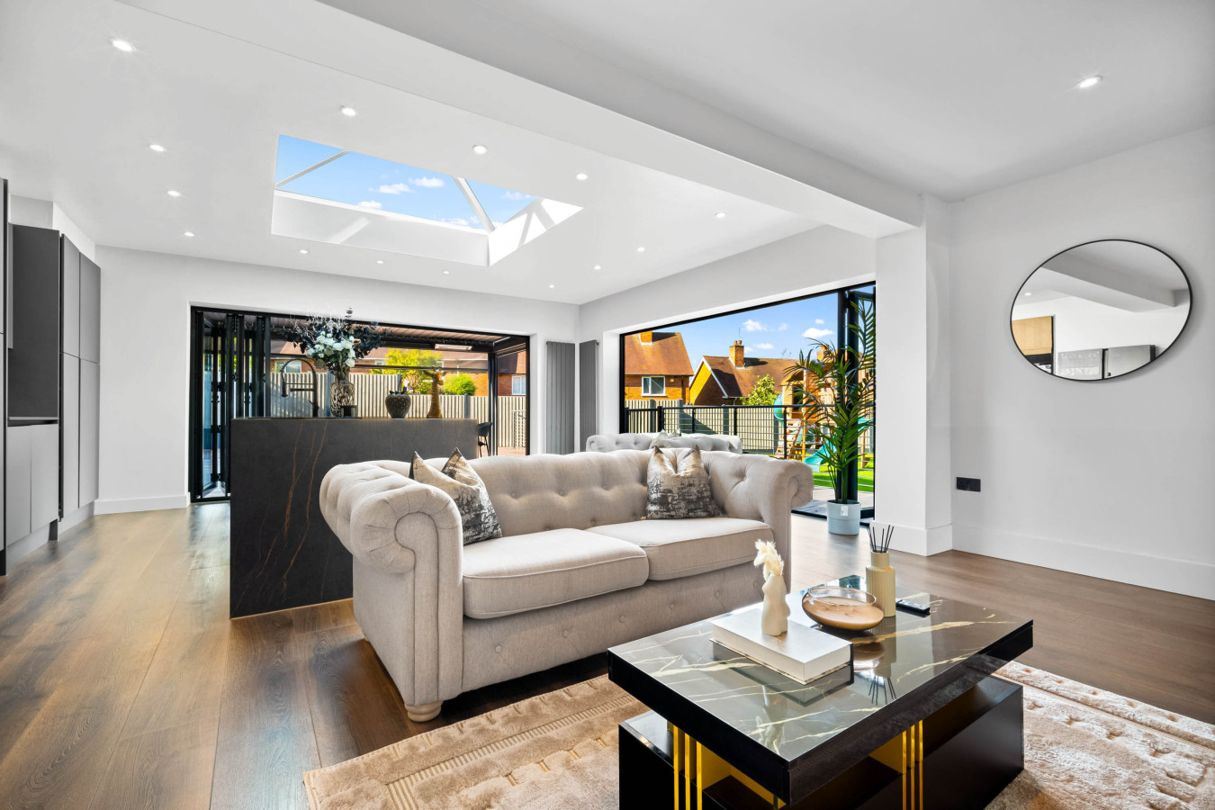 Luxury 3 Bedroom House - Garden - Parking - Outdoor Playground in 17 Plimsoll Grove, Quinton, Birmingham B32 1PF, UK - Property image 12 - VivreStays