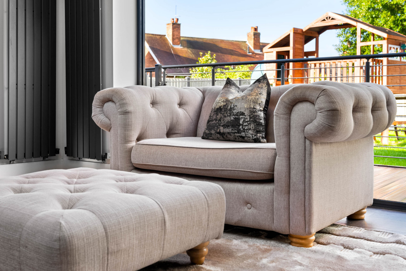 Luxury 3 Bedroom House - Garden - Parking - Outdoor Playground in 17 Plimsoll Grove, Quinton, Birmingham B32 1PF, UK - Property image 79 - VivreStays