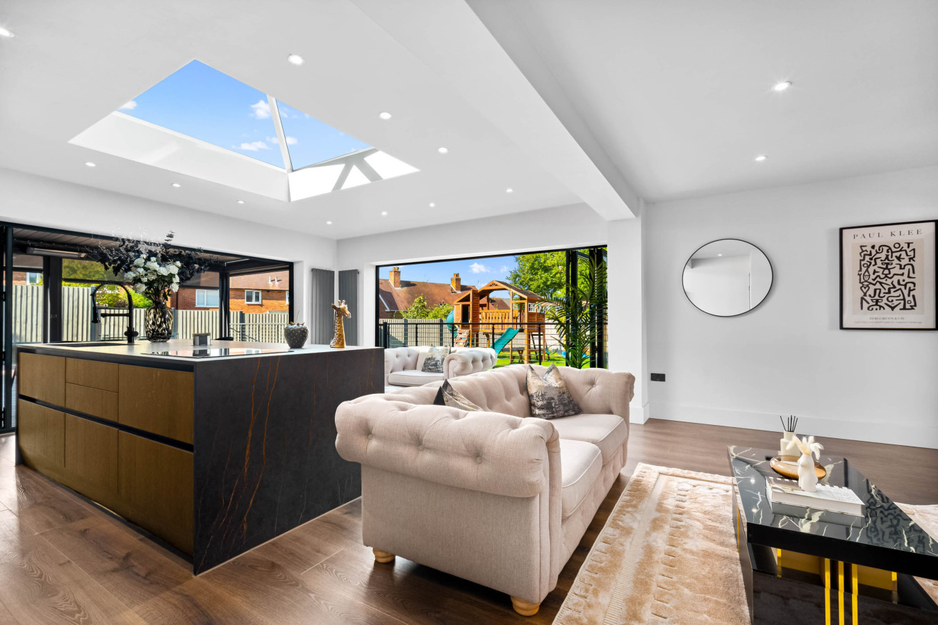 Luxury 3 Bedroom House - Garden - Parking - Outdoor Playground in 17 Plimsoll Grove, Quinton, Birmingham B32 1PF, UK - Property image 20 - VivreStays