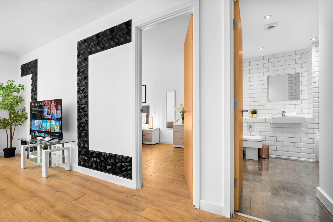 Stylish JQ Apartment - Smart TV - WIFI - Centre in 3 Helena St, Birmingham B1 2RR, UK - Property image 34 - VivreStays
