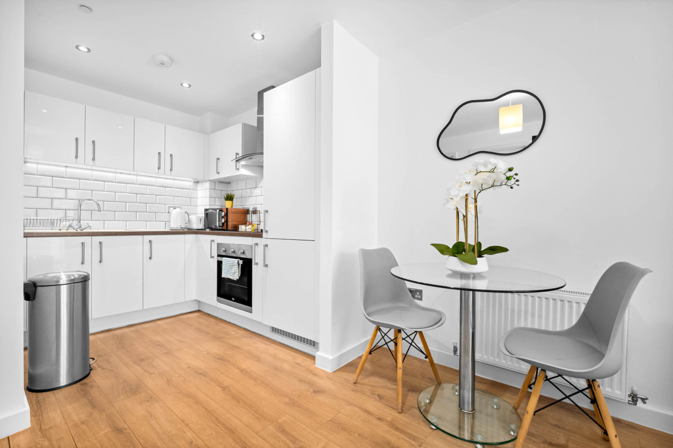 Stylish JQ Apartment - Smart TV - WIFI - Centre in 3 Helena St, Birmingham B1 2RR, UK - Property image 9 - VivreStays