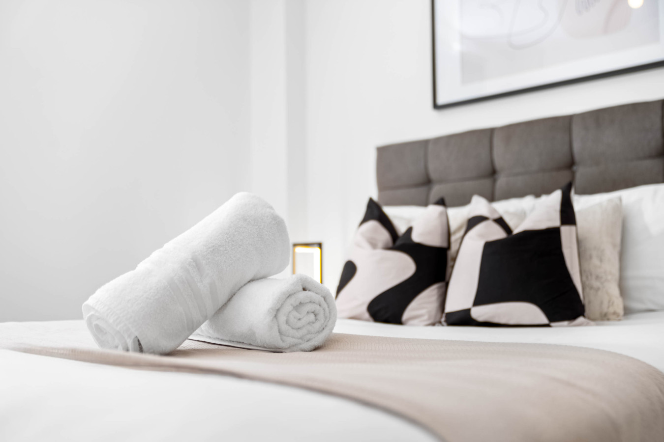 Stylish JQ Apartment - Smart TV - WIFI - Centre in 3 Helena St, Birmingham B1 2RR, UK - Property image 4 - VivreStays