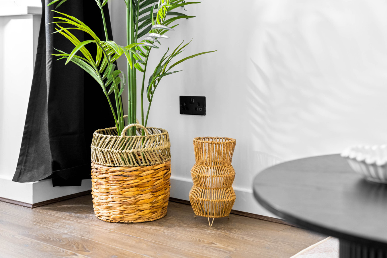 Stylish Four Bedroom House - Garden - Parking in 154 Ridgacre Ln, Quinton, Birmingham B32 1QB, UK - Property image 34 - VivreStays