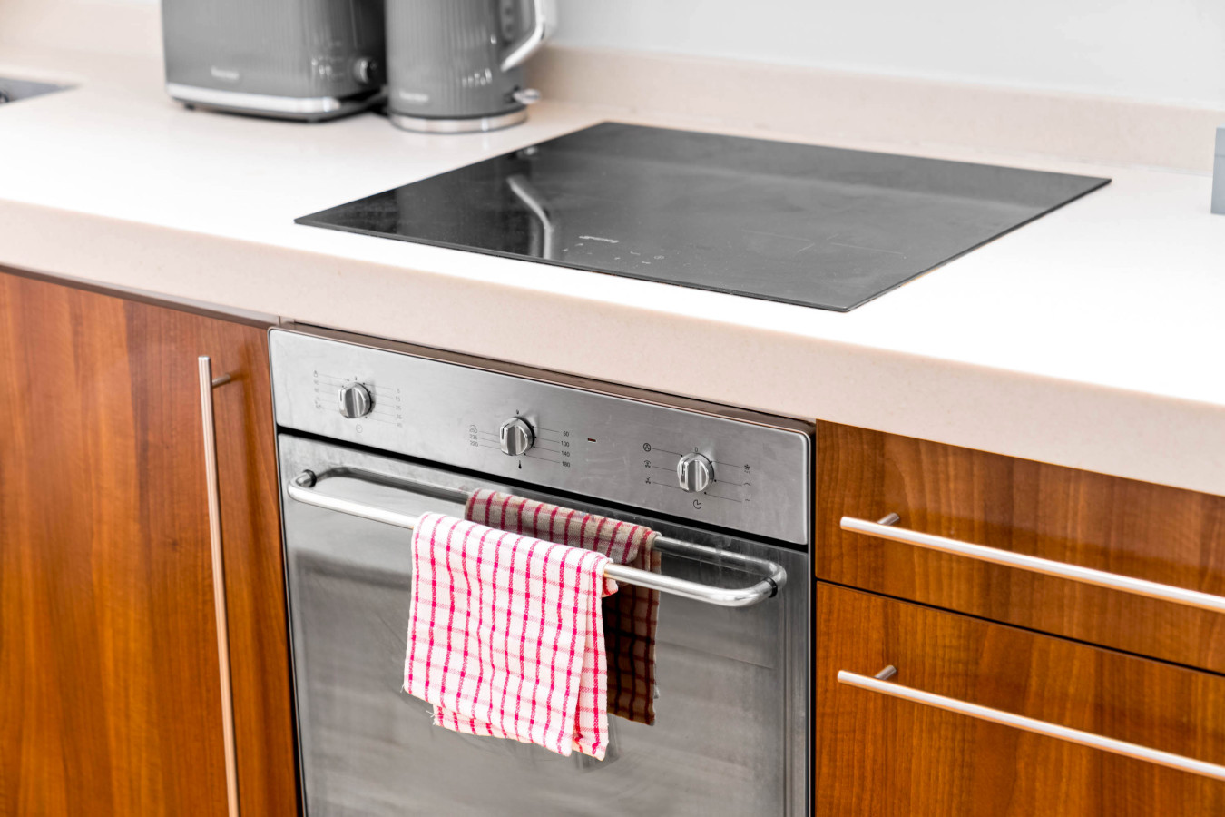 Luxury Apartment - City Centre - Parking - Balcony in 90 Navigation St, Birmingham B5 4AX, UK - Property image 36 - VivreStays