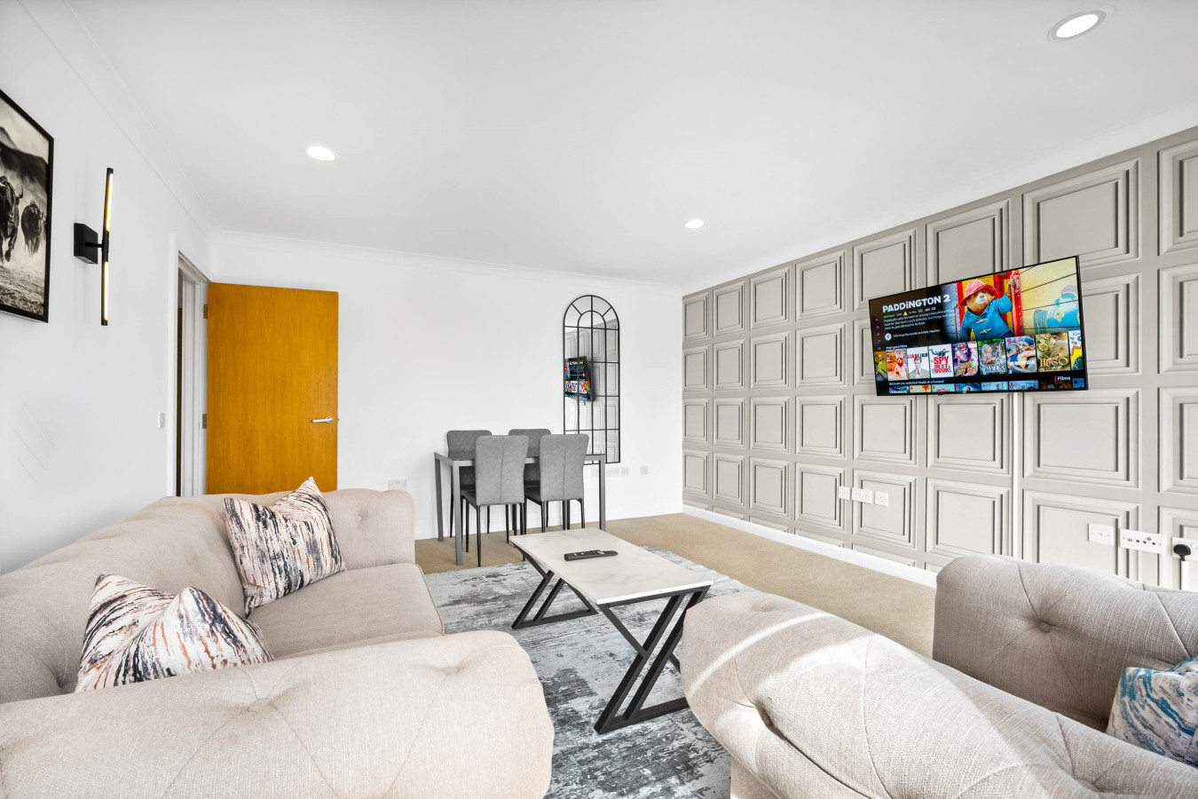 Stylish Two Bedroom Apartment - City Centre - Parking in Irving St, Birmingham B1 1DH, UK - Property image 21 - VivreStays