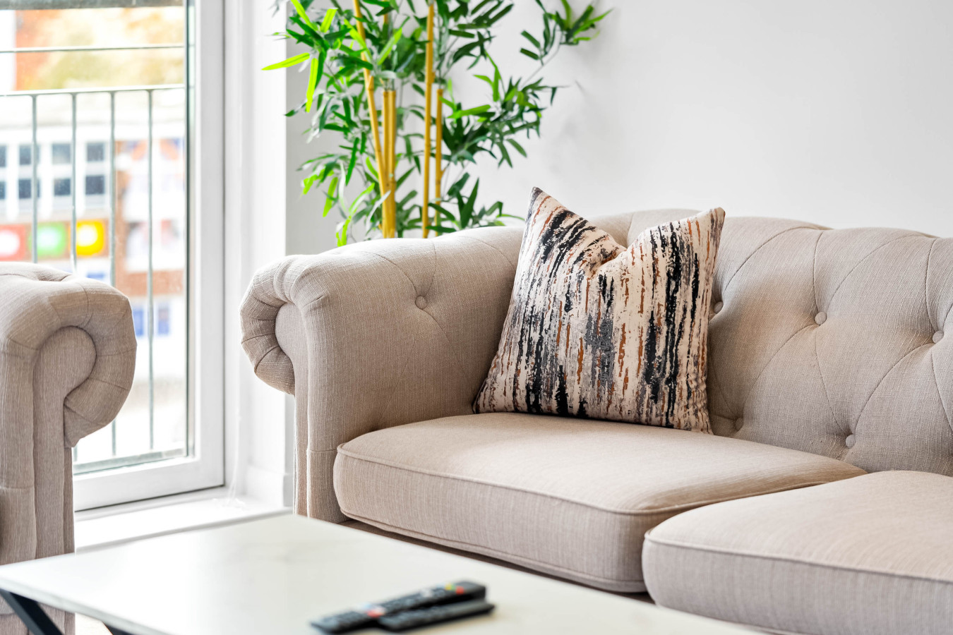 Stylish Two Bedroom Apartment - City Centre - Parking in Irving St, Birmingham B1 1DH, UK - Property image 33 - VivreStays