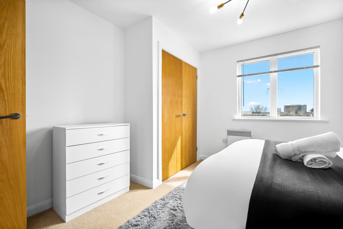 Stylish Two Bedroom Apartment - City Centre - Parking in Irving St, Birmingham B1 1DH, UK - Property image 51 - VivreStays