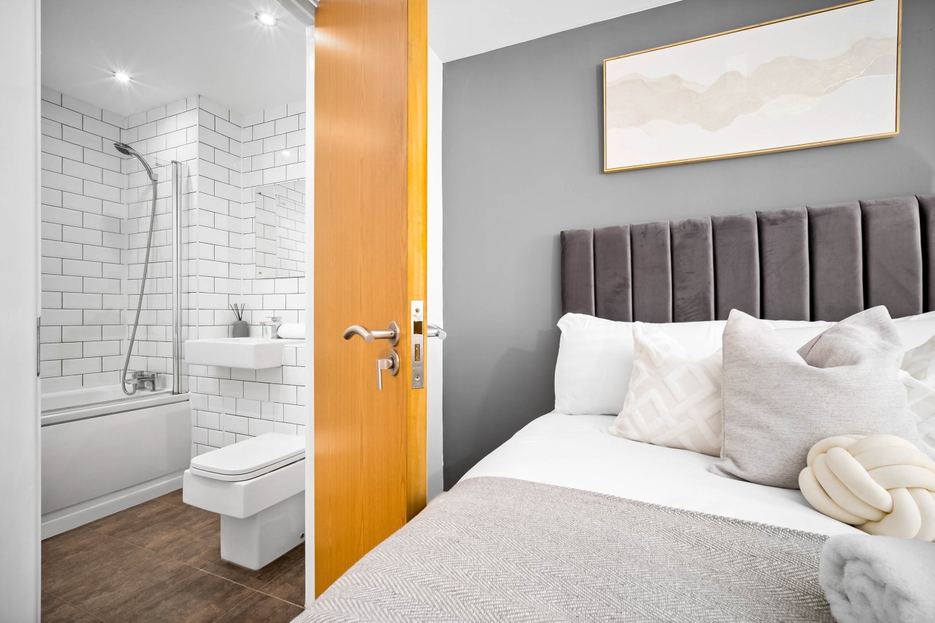 Stylish City Centre Apartment - 4 Guests - Netflix - Jewellery Quarter in Helena St, Birmingham B1, UK - Property image 32 - VivreStays