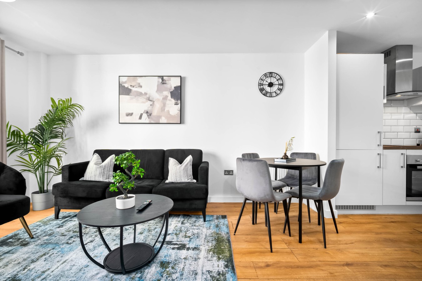 Stylish City Centre Apartment - 4 Guests - Netflix - Jewellery Quarter in Helena St, Birmingham B1, UK - Property image 9 - VivreStays