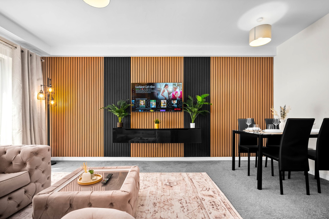 Luxury Apartment - Sleeps 4 - City Centre - Parking in 50 Granville St, Birmingham B1 2LJ, UK - Property image 5 - VivreStays
