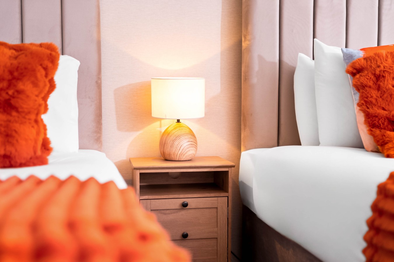 Luxury Apartment - Sleeps 4 - City Centre - Parking in 50 Granville St, Birmingham B1 2LJ, UK - Property image 27 - VivreStays