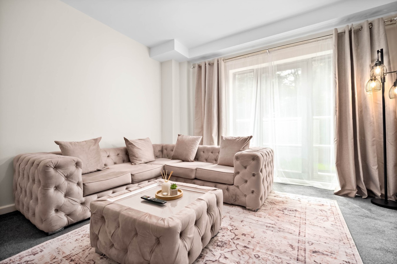 Luxury Apartment - Sleeps 4 - City Centre - Parking in 50 Granville St, Birmingham B1 2LJ, UK - Property image 16 - VivreStays
