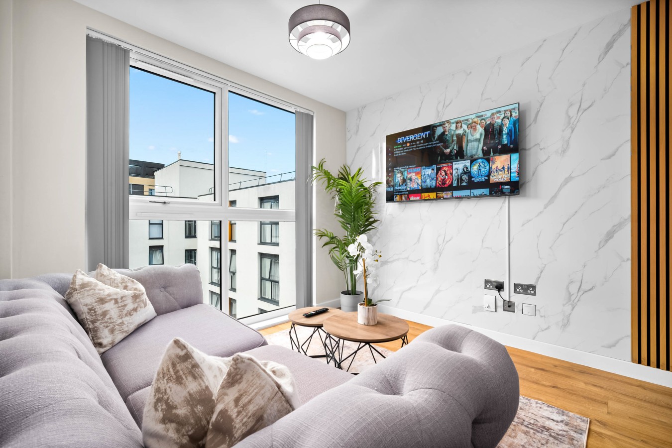 Stylish Apartment - 3 Guests - Netflix - Jewellery Quarter serviced apartment - UK - VivreStays