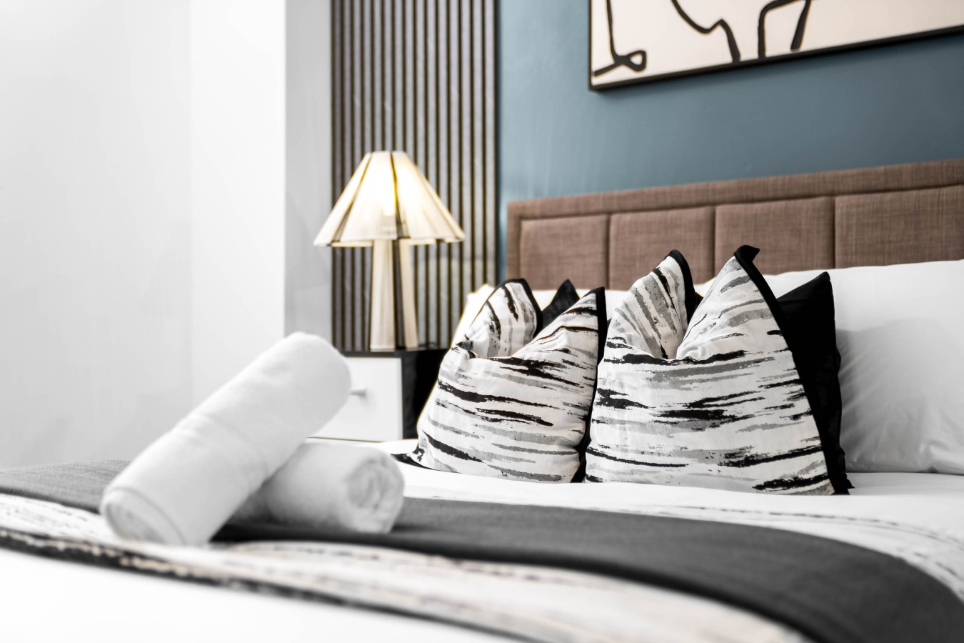Luxe Apartment - City Centre - Balcony & Parking in 18 Holliday St, Birmingham B1 1TS, UK - Property image 25 - VivreStays