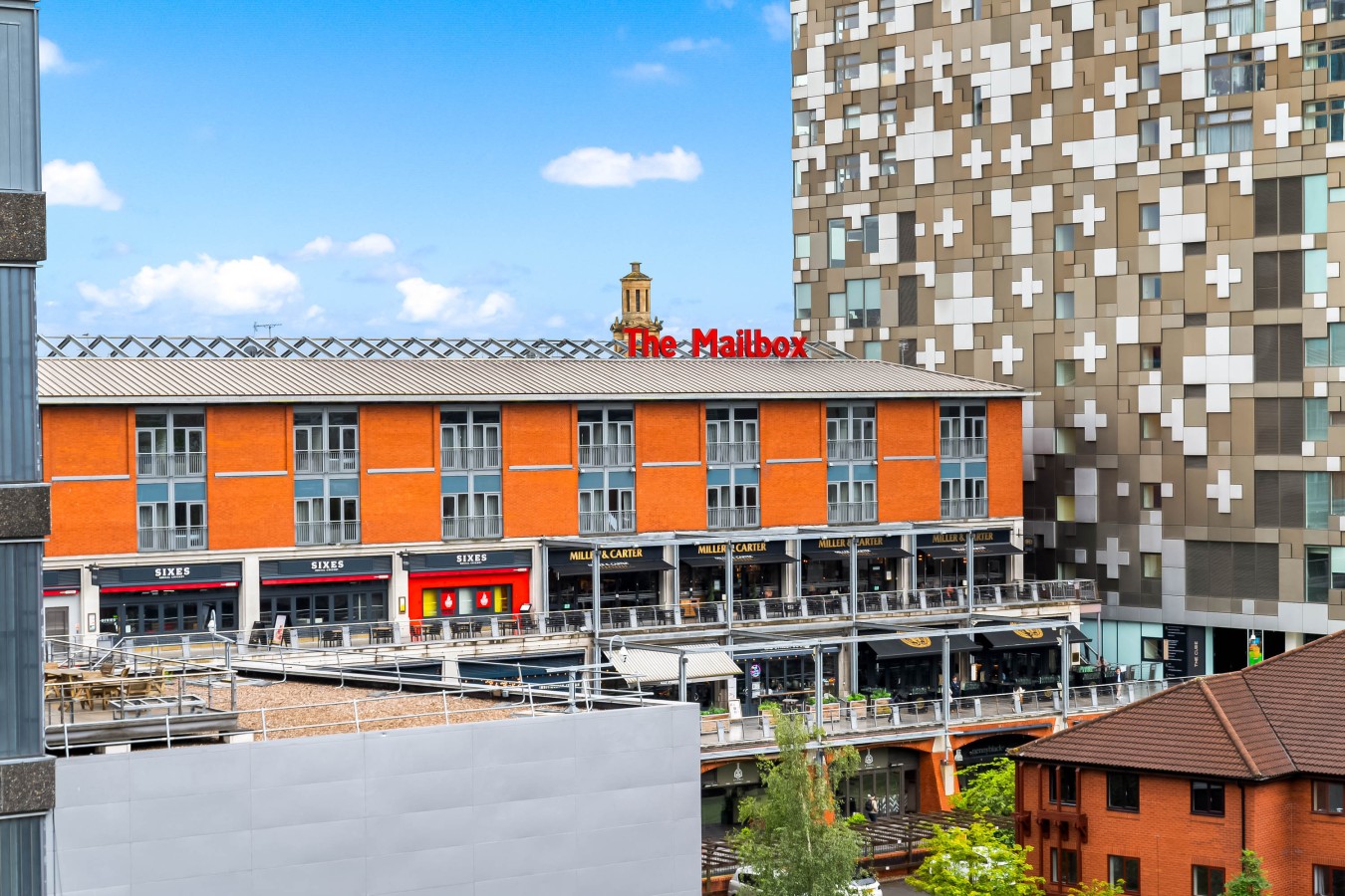 Luxe Apartment - City Centre - Balcony & Parking in 18 Holliday St, Birmingham B1 1TS, UK - Property image 45 - VivreStays