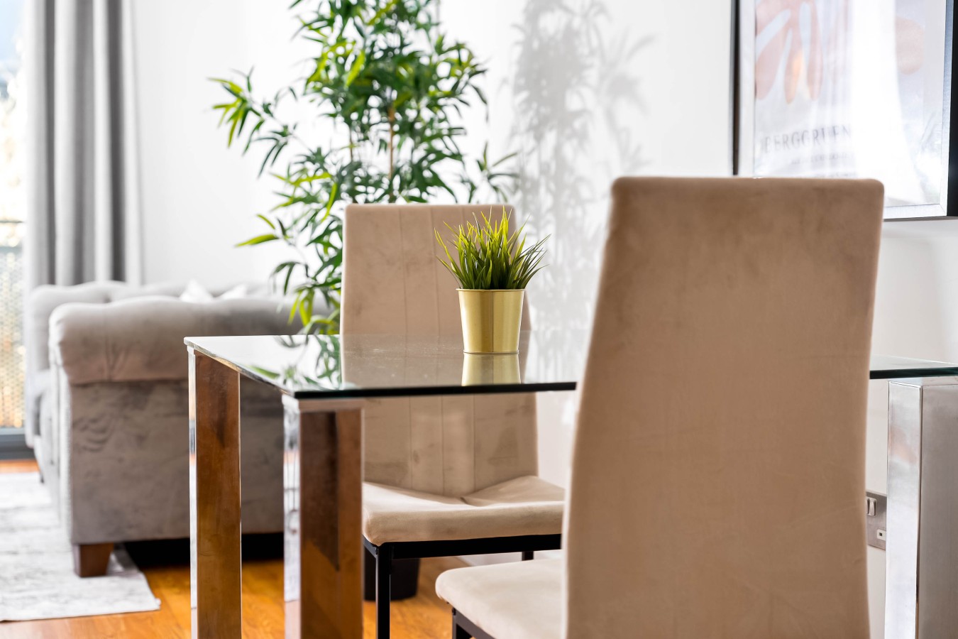 Arcadian Apartment - Single Beds - Balcony - Parking - Fast WIFI in 70 Hurst Street - Property image 17 - VivreStays