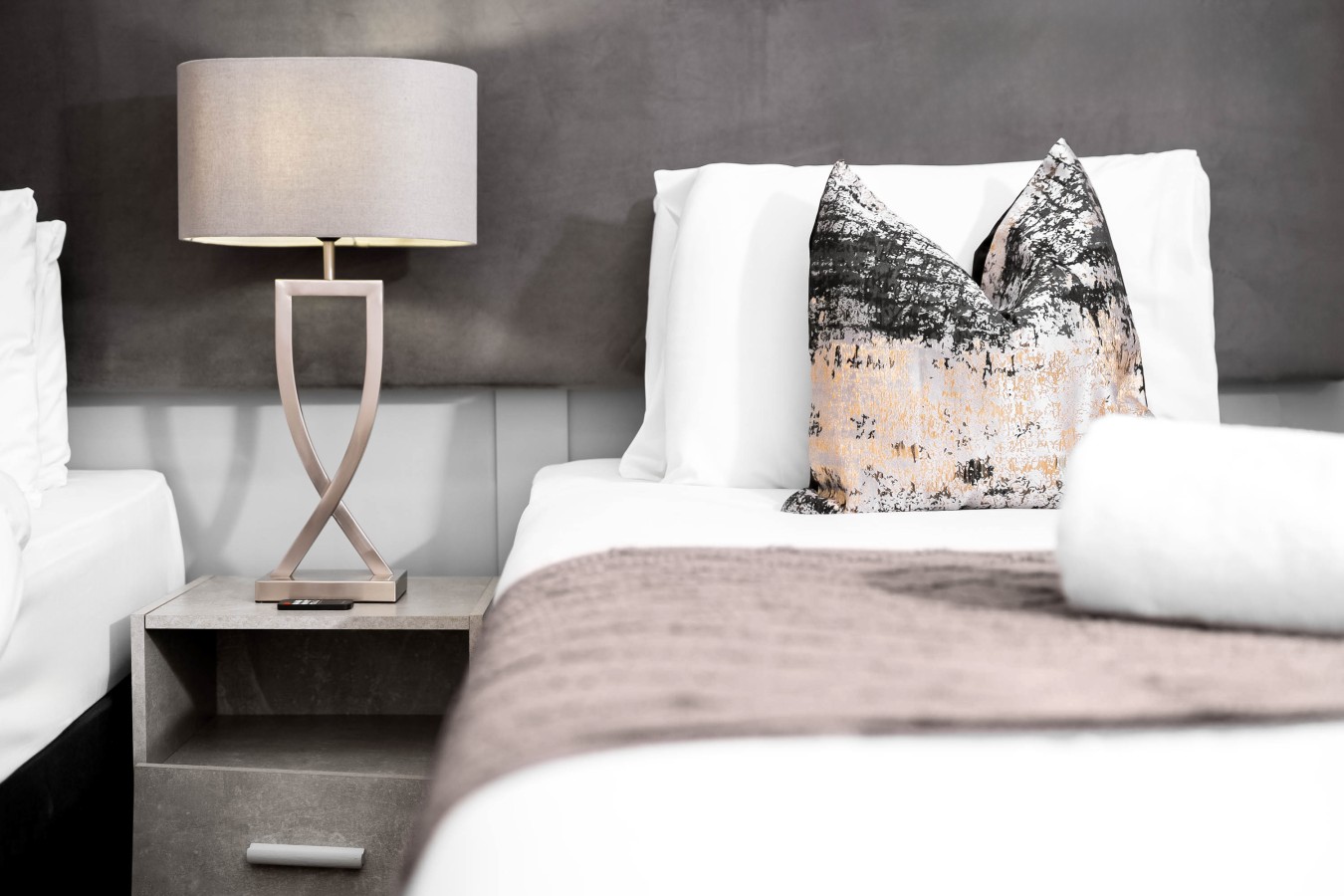 Arcadian Apartment - Single Beds - Balcony - Parking - Fast WIFI in 70 Hurst Street - Property image 25 - VivreStays