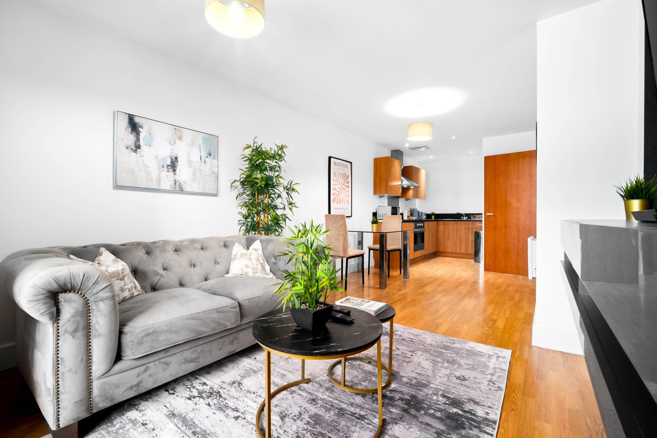 Arcadian Apartment - Single Beds - Balcony - Parking - Fast WIFI in 70 Hurst Street - Property image 8 - VivreStays