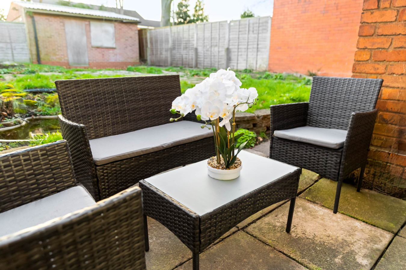 Stylish Four Bed House - 7 Guests - Garden in 802 Walsall Road - Property image 60 - VivreStays