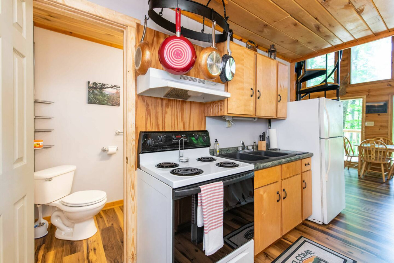 Gorgeous View Cabin photo 18