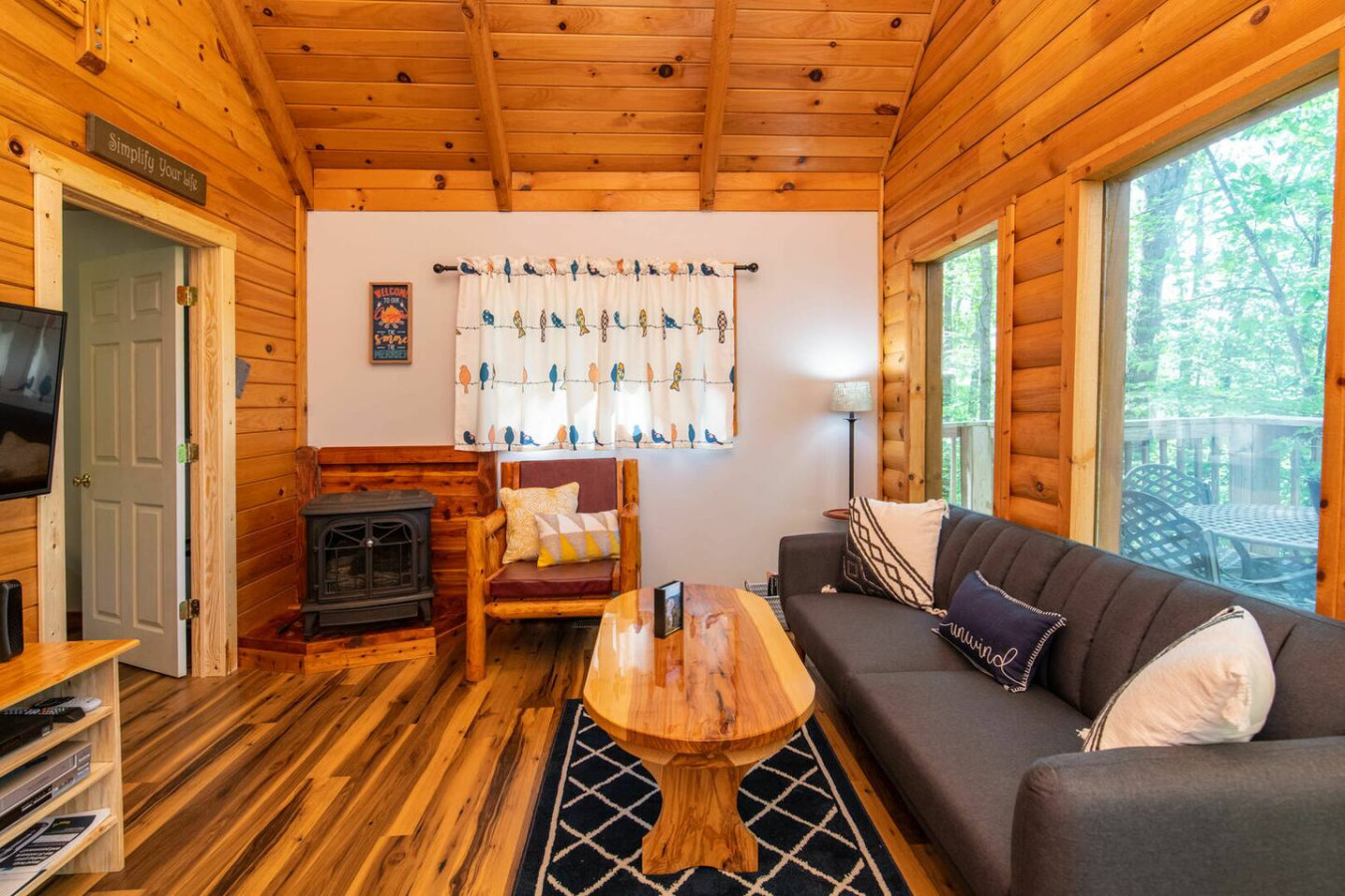 Gorgeous View Cabin photo 9