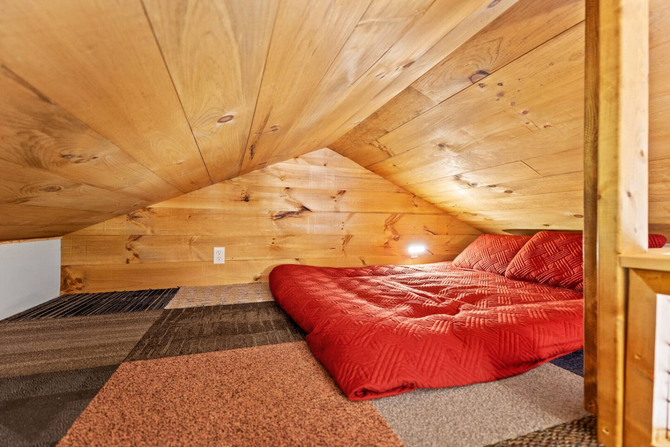 The Sit and Stay Cabin photo 19